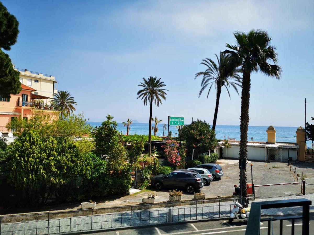 Affittacamere Montecarlo Laigueglia Exterior foto